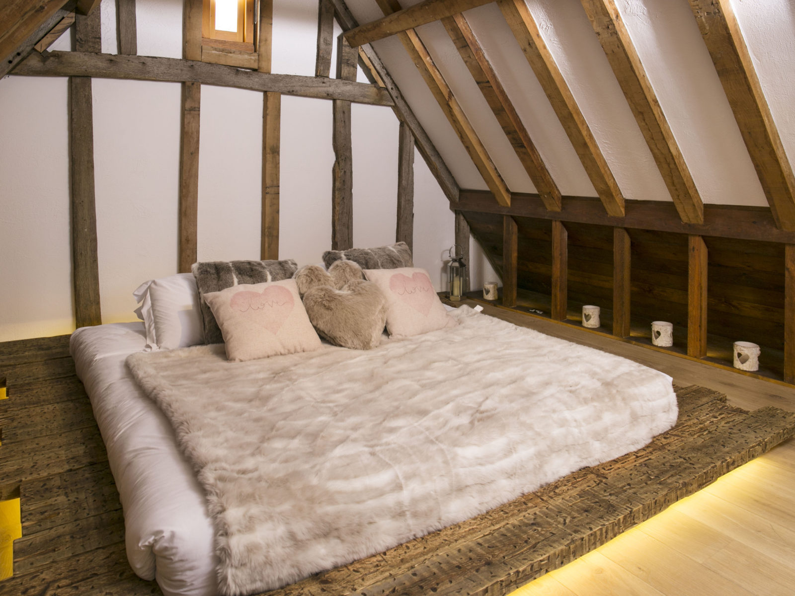 Burry Lodge hotel honeymoon bespoke bed